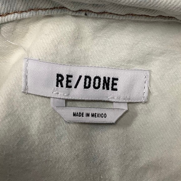 NEW! RE/DONE Size Medium Cropped Denim Trucker Jacket Sunbleach $385 msrp I9-5 - Picture 5 of 9